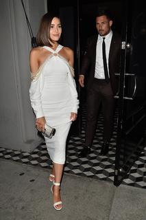 Olivia Culpo feet photo thumbnail