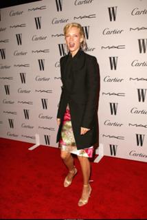 Uma Thurman feet photo thumbnail