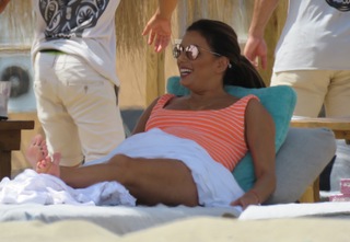 Eva Longoria feet photo thumbnail