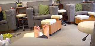 Justine Ezarik feet photo thumbnail