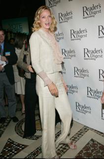 Uma Thurman feet photo thumbnail