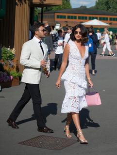 Lucy Mecklenburgh feet photo thumbnail