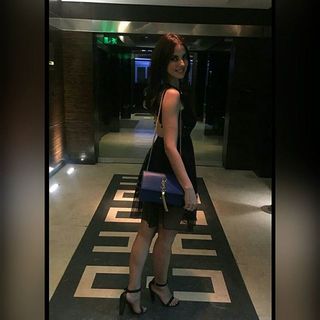Dorra Zarrouk feet photo thumbnail