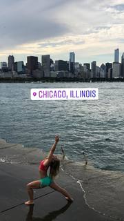 Kino MacGregor feet photo thumbnail