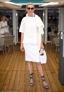 Uma Thurman feet photo thumbnail