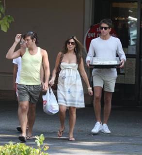 Jamie-Lynn Sigler feet photo thumbnail