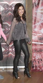 Cheryl feet photo thumbnail