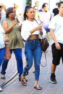 Karrueche Tran feet photo thumbnail