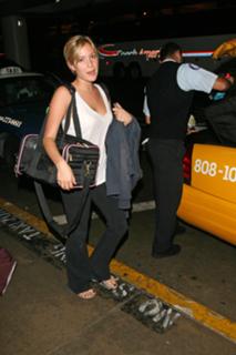 Kristin Cavallari feet photo thumbnail