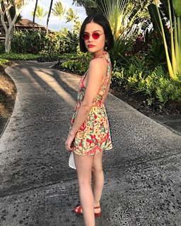 Lucy Hale feet photo thumbnail