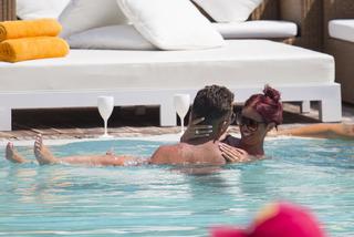 Amy Childs feet photo thumbnail