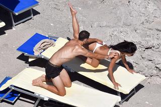 Nicole Scherzinger feet photo thumbnail