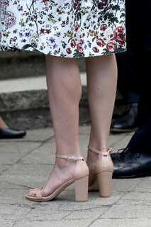 Catherine Princess of Wales feet photo thumbnail
