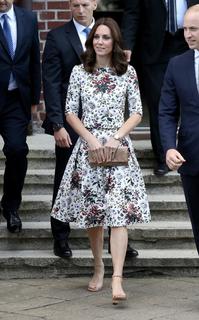 Catherine Princess of Wales feet photo thumbnail