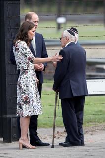 Catherine Princess of Wales feet photo thumbnail
