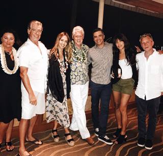 Jessica Alba feet photo thumbnail