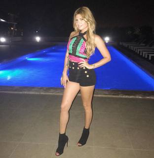 Chanel West Coast feet photo thumbnail
