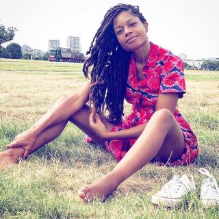 Naomie Harris feet photo thumbnail