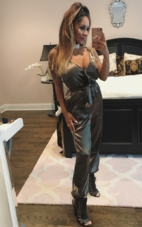 Nicole Polizzi feet photo thumbnail