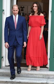 Catherine Princess of Wales feet photo thumbnail