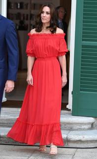 Catherine Princess of Wales feet photo thumbnail