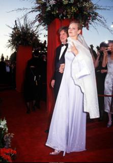 Uma Thurman feet photo thumbnail
