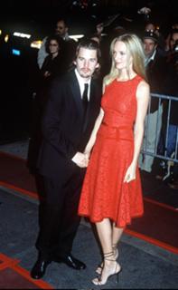 Uma Thurman feet photo thumbnail
