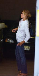 Uma Thurman feet photo thumbnail