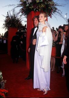 Uma Thurman feet photo thumbnail