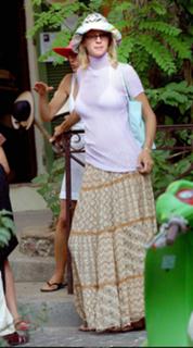 Uma Thurman feet photo thumbnail