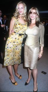 Uma Thurman feet photo thumbnail