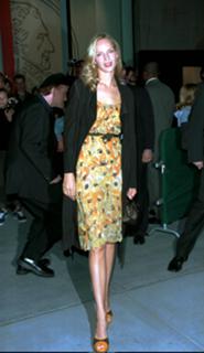 Uma Thurman feet photo thumbnail