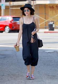 Lucy Hale feet photo thumbnail
