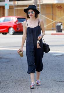 Lucy Hale feet photo thumbnail