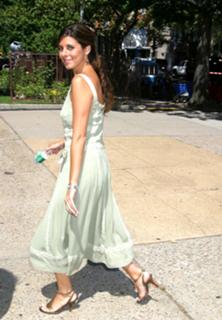Jamie-Lynn Sigler feet photo thumbnail