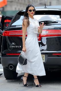 Jenna Dewan feet photo thumbnail