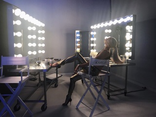 Karlie Kloss feet photo thumbnail