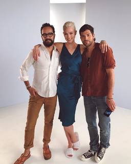 Karlie Kloss feet photo thumbnail