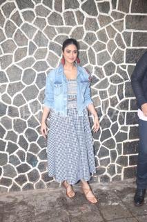 Ileana D'Cruz feet photo thumbnail
