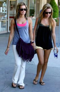 Ashley Tisdale feet photo thumbnail