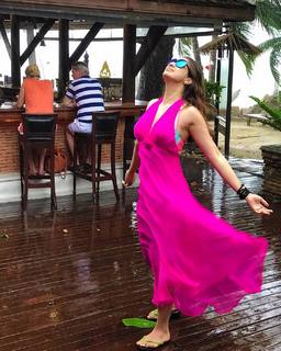Raai Laxmi feet photo thumbnail