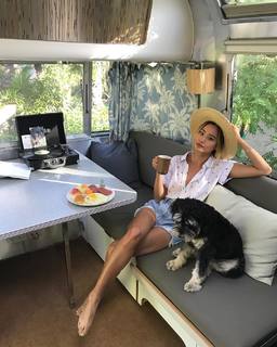 Jamie Chung feet photo thumbnail