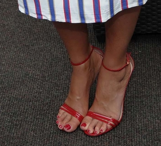 Amber Rose feet photo thumbnail