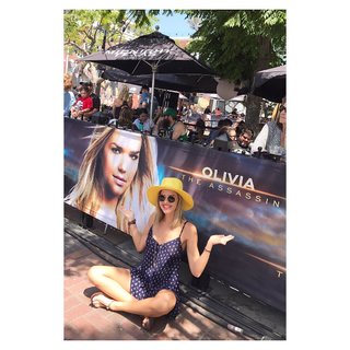 Arielle Kebbel feet photo thumbnail