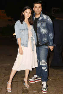 Alia Bhatt feet photo thumbnail