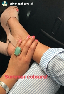 Priyanka Chopra Jonas feet photo thumbnail