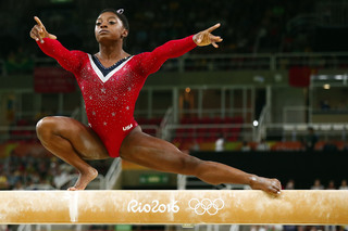 Simone Biles feet photo thumbnail