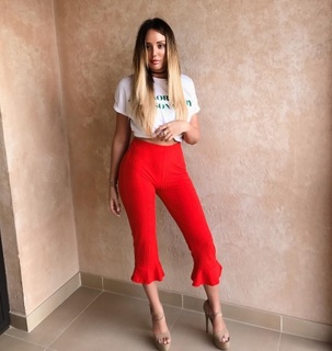 Charlotte Crosby feet photo thumbnail