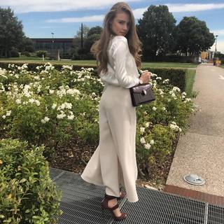 Xenia Tchoumitcheva feet photo thumbnail
