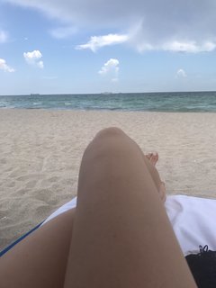 Amanda Cerny feet photo thumbnail